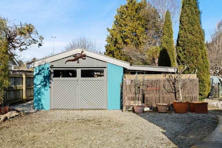Photo of property in 32 Stewart Street, Waikouaiti, 9510