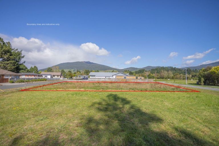 Photo of property in 4 Ngahana Place, Turangi, 3334