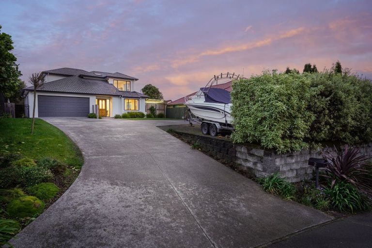 Photo of property in 2 Chaloner Lane, Westmorland, Christchurch, 8025