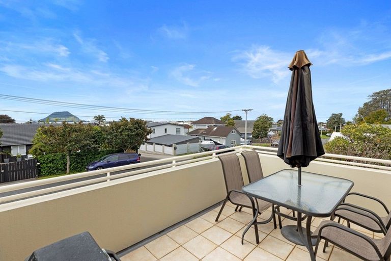 Photo of property in 31a Seaview Road, Otumoetai, Tauranga, 3110