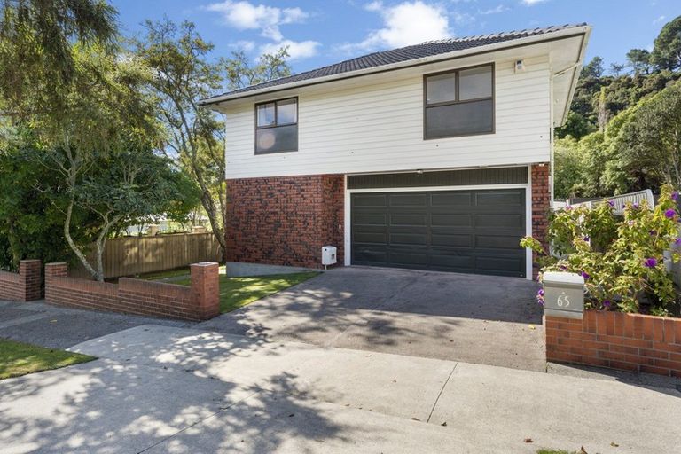Photo of property in 65 Kamahi Street, Stokes Valley, Lower Hutt, 5019