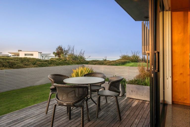 Photo of property in 33 Kokopu Street, Omaha, 0986