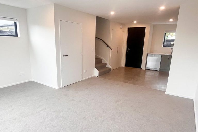 Photo of property in 12/6 Trent Street, Linwood, Christchurch, 8011