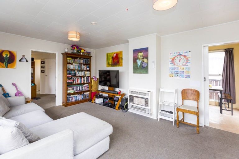 Photo of property in 23 Blueberry Grove, Timberlea, Upper Hutt, 5018