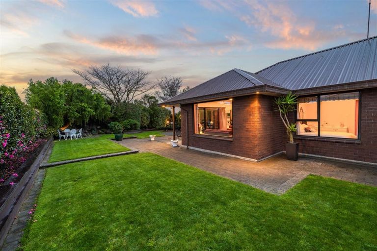 Photo of property in 17 Nepal Place, Burnside, Christchurch, 8053