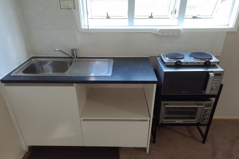 Photo of property in 2/67 Charntay Avenue, Clover Park, Auckland, 2019