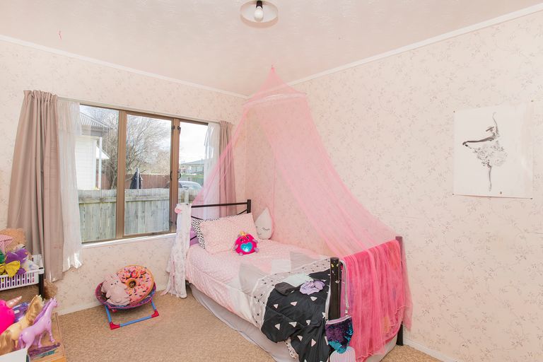 Photo of property in 21 Haldane Street, Elgin, Gisborne, 4010