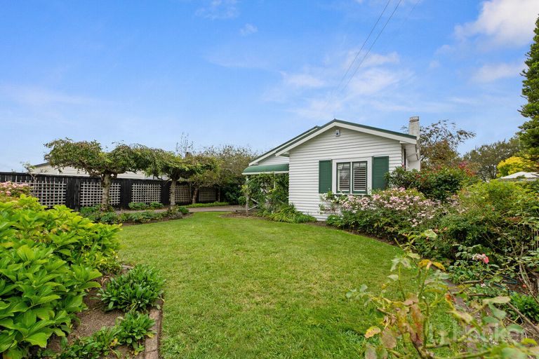 Photo of property in 3 Corlett Street, Utuhina, Rotorua, 3015