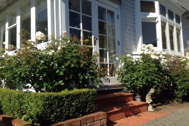 Photo of property in 111 Kings Crescent, Hutt Central, Lower Hutt, 5010