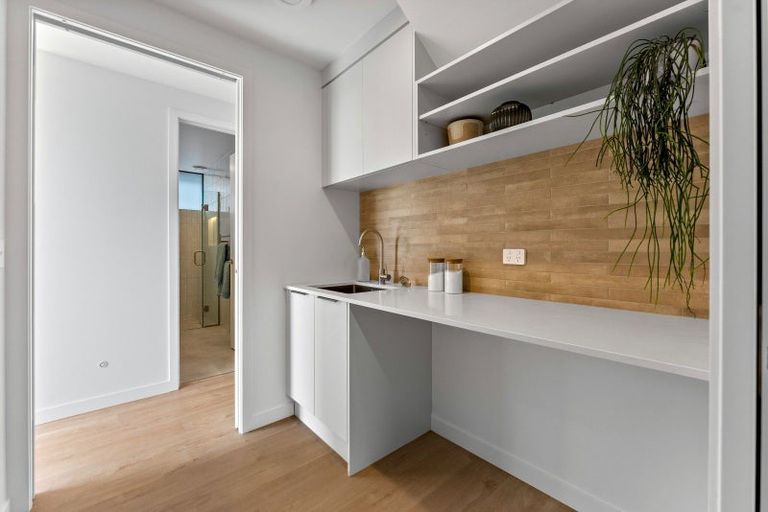 Photo of property in 45b Rosario Crescent, Red Beach, 0932