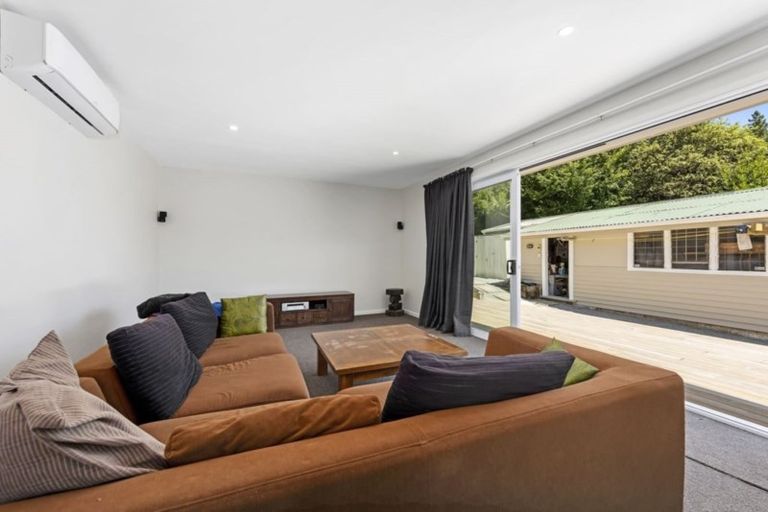 Photo of property in 230 Plateau Road, Te Marua, Upper Hutt, 5018