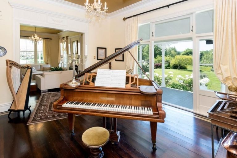 Photo of property in 291 North Road, Clevedon, Papakura, 2582