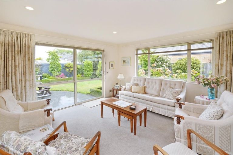Photo of property in 6a Virtue Place, Bishopdale, Christchurch, 8053