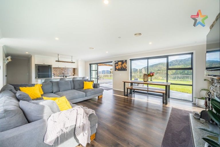 Photo of property in 119 Coast Road, Wainuiomata, Lower Hutt, 5373