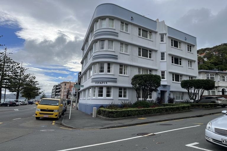 Photo of property in Olympus Flats, 1/280 Oriental Parade, Oriental Bay, Wellington, 6011