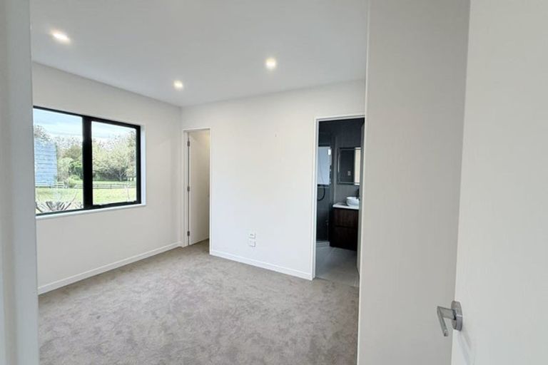 Photo of property in 29 Castellina Drive, Karaka, Papakura, 2113