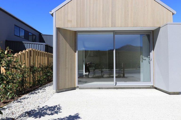 Photo of property in Northlake, 30 Lindis Road, Wanaka, 9305