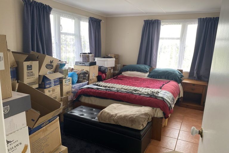 Photo of property in 19 Chaffey Crescent, Titahi Bay, Porirua, 5022