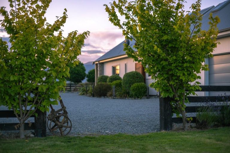 Photo of property in 31 Temple Drive, Twizel, 7901