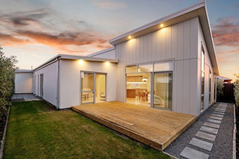 Photo of property in 13 Finstock Way, Rolleston, 7614