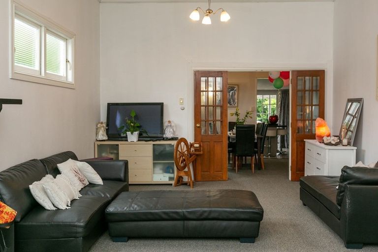 Photo of property in 702 Avenue Road West, Saint Leonards, Hastings, 4120