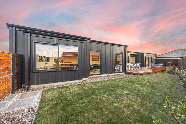 Photo of property in 49 River Stone Drive, Halswell, Christchurch, 8025