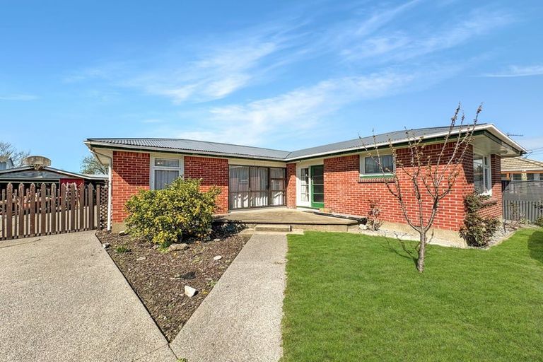 Photo of property in 48 Bournemouth Crescent, Aranui, Christchurch, 8061