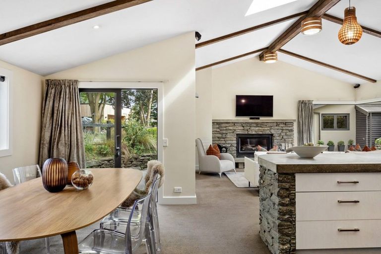 Photo of property in 94 Centennial Avenue, Arrowtown, 9302