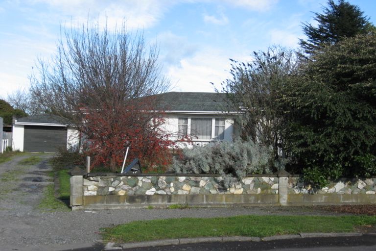 Photo of property in 11 Weka Place, Masterton, 5810