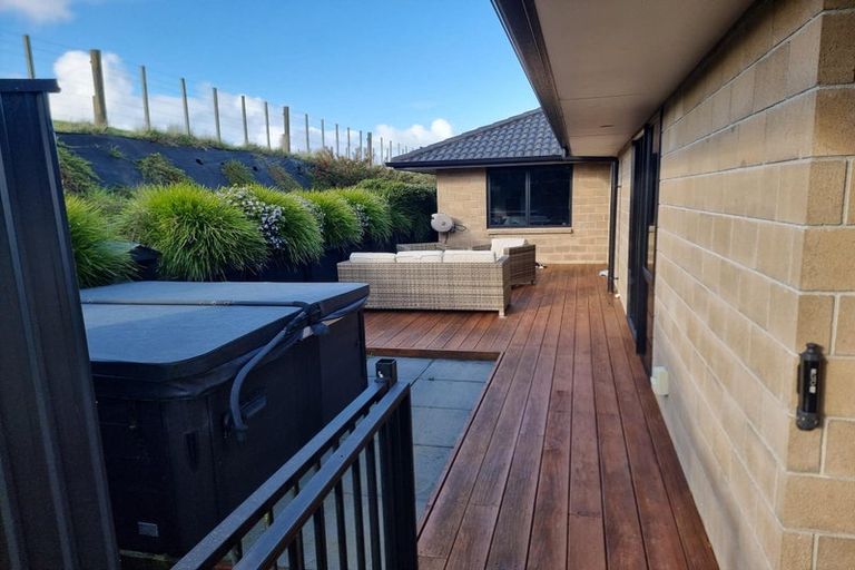 Photo of property in 213 Kimihia Road, Huntly, 3771