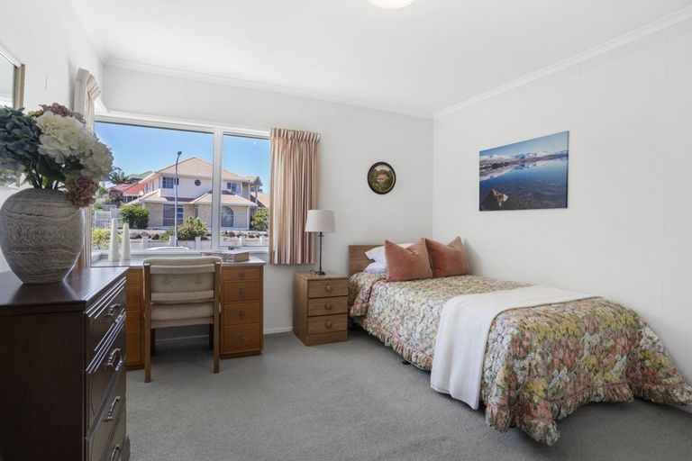 Photo of property in 1/67 Simmental Crescent, Somerville, Auckland, 2014