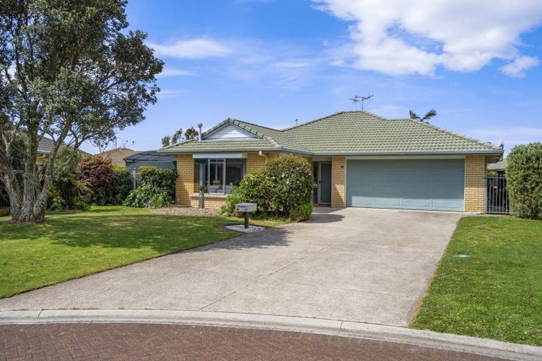 Photo of property in 37 Lavender Place, Papamoa Beach, Papamoa, 3118