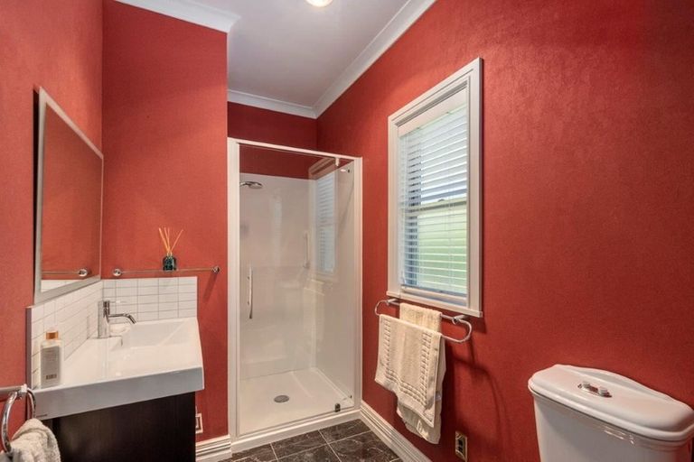 Photo of property in 95 Park Avenue, Waikanae, 5036