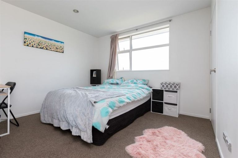 Photo of property in 2/4 Littler Place, Hamilton East, Hamilton, 3216