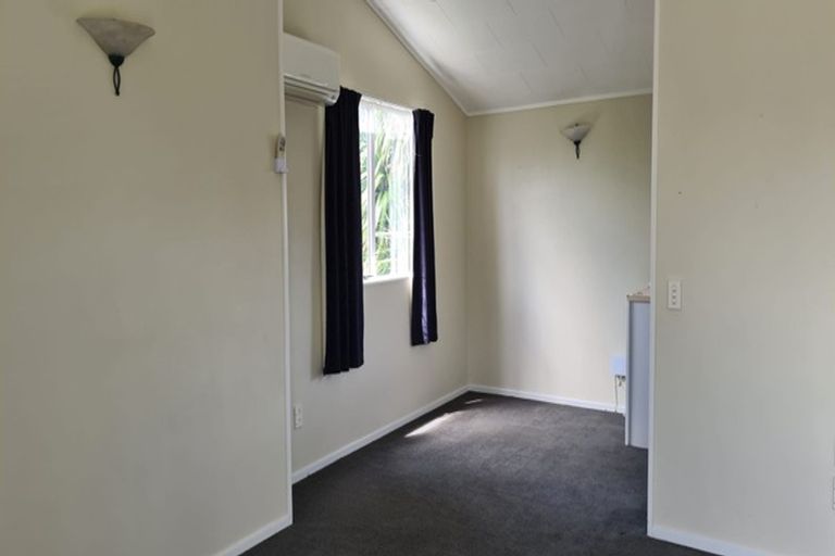 Photo of property in 15 Dalwood Grove, Highbury, Palmerston North, 4412
