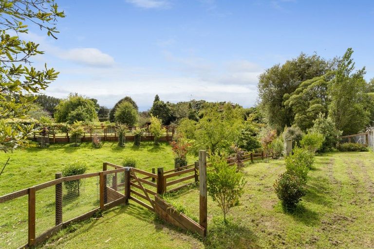 Photo of property in 19 Grande View Terrace, Ohau, Levin, 5570