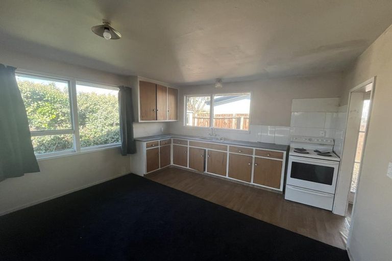 Photo of property in 2/9 Farnborough Street, Aranui, Christchurch, 8061