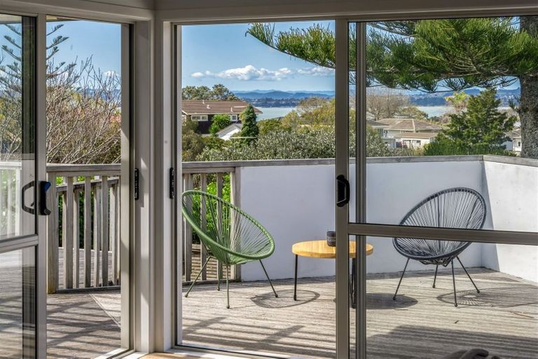 Photo of property in 80 Alexander Street, Cockle Bay, Auckland, 2014