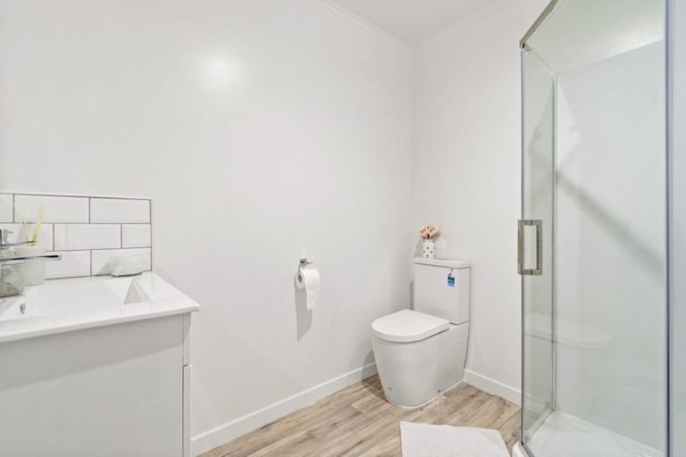 Photo of property in 9 Menary Street, Papakura, 2110