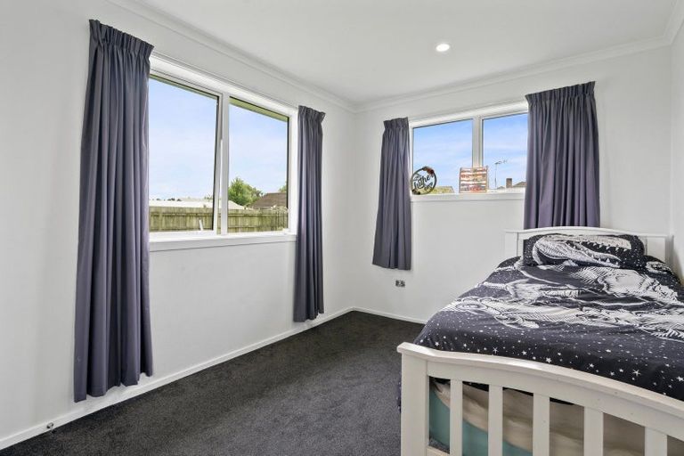 Photo of property in 90 Hinemoa Street, Levin, 5510