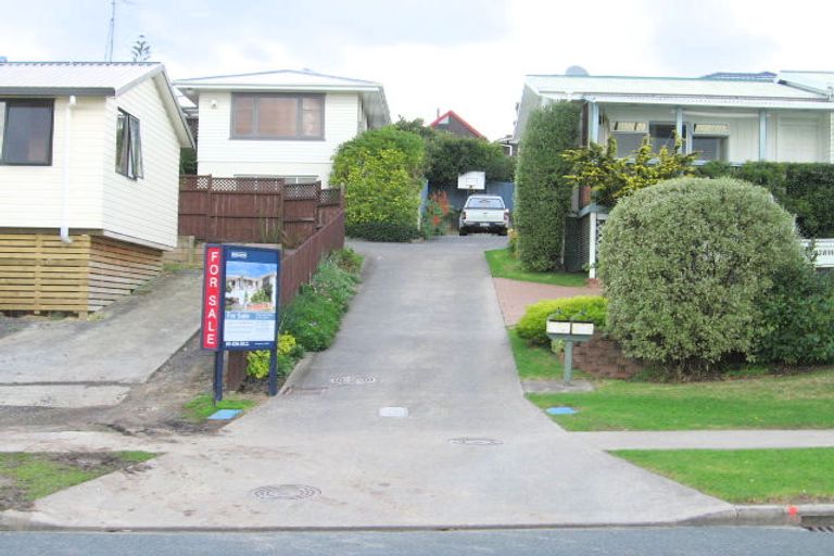 Photo of property in 44a Bay Street, Red Beach, 0932