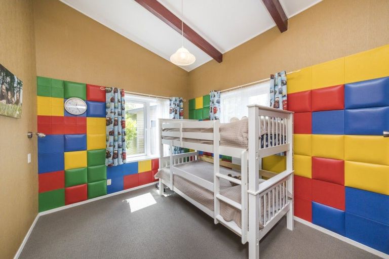 Photo of property in 41 Churchill Avenue, Hokowhitu, Palmerston North, 4410