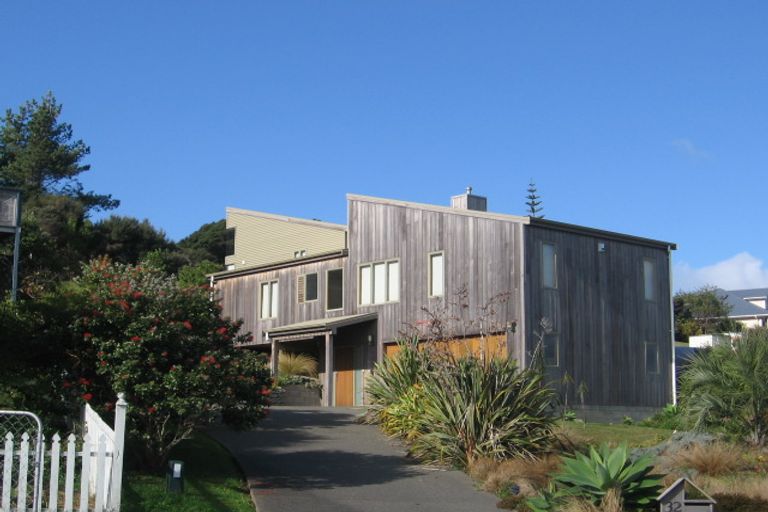 Photo of property in 32 Kanuka Place, Mangawhai Heads, Mangawhai, 0505