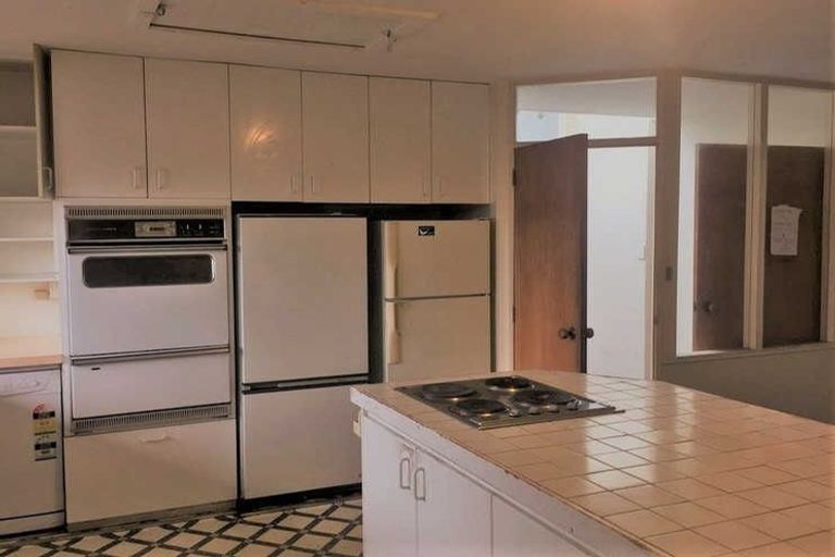 Photo of property in 6-8 Clyde Road, Upper Riccarton, Christchurch, 8041