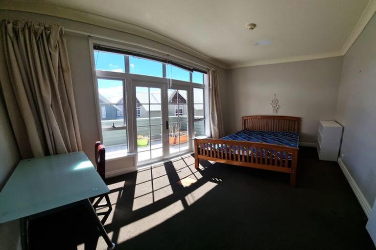 Photo of property in 56 Pipitea Street, Thorndon, Wellington, 6011