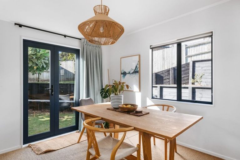 Photo of property in 12 Zachary Place, Welcome Bay, Tauranga, 3112