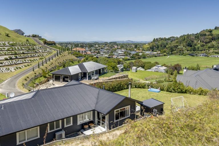 Photo of property in 7 Ridgeway Terrace, Taradale, Napier, 4112