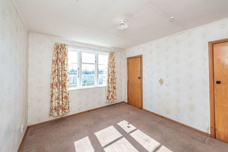 Photo of property in 6 Gordon Crescent, Marton, 4710