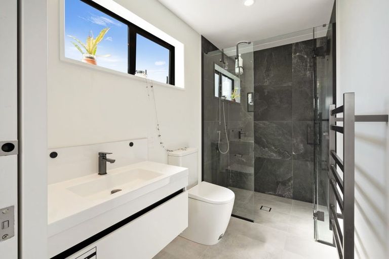 Photo of property in 5b Greenwood Place, Amberley, 7410