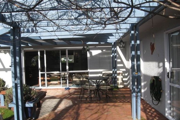 Photo of property in 2 Stead Crescent, Stoke, Nelson, 7011